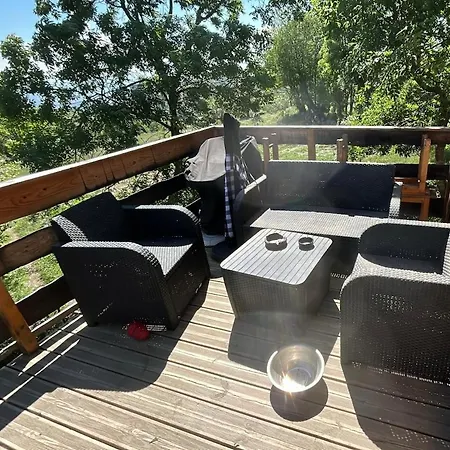 בית נופש Maison Cosy, Garage, Jardin, Terrasse Vue Montagne *