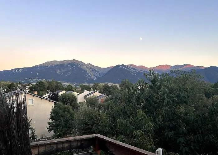 Maison Cosy, Garage, Jardin, Terrasse Vue Montagne Nyaraló *